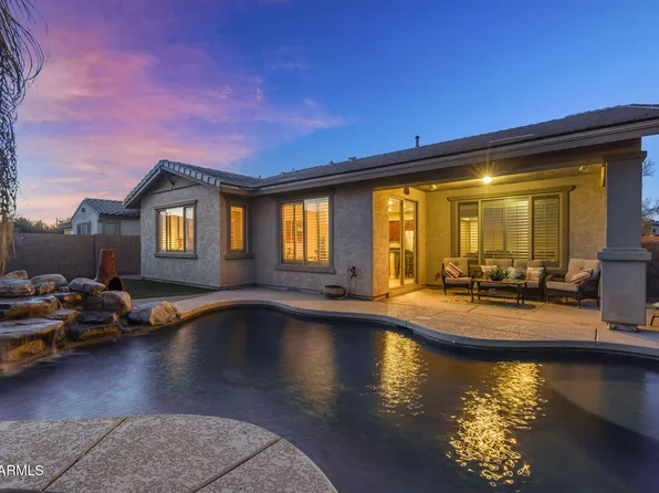 937 E ROJO Way, Gilbert, AZ 85297