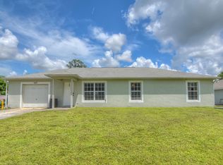 589 NW Sherbrooke Ave, Port Saint Lucie, FL 34983