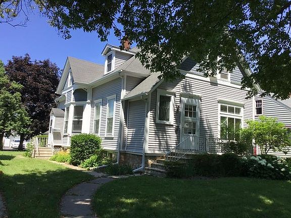 2nd image of 334 Arbor Ave #1