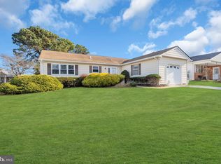 5 Roxton Pl, Toms River, NJ