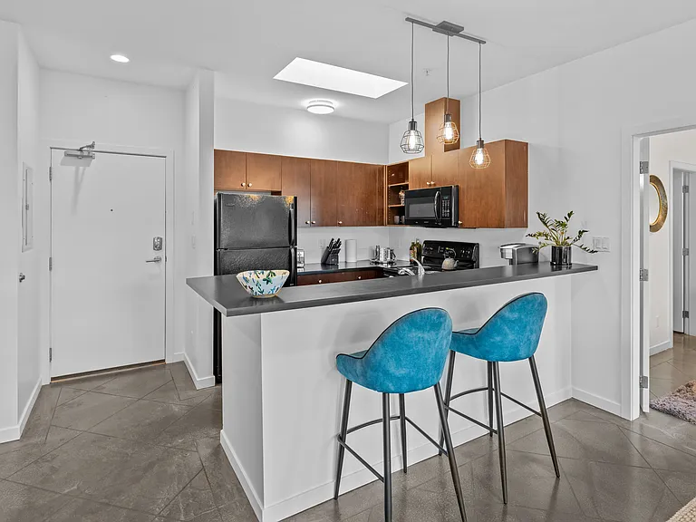 848 Mason St #401 — Photo 6