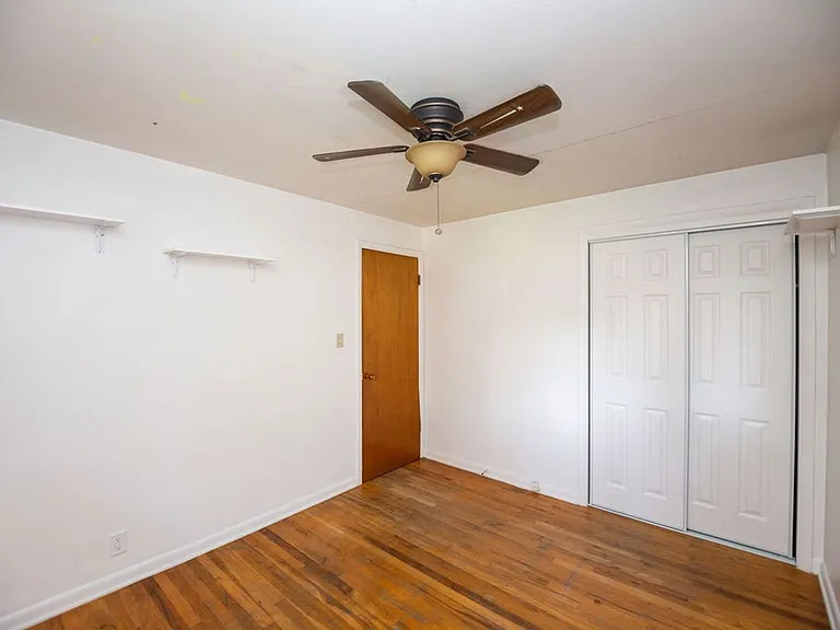402 Tedmon Dr — Photo 21