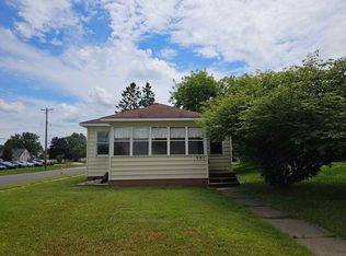 501 Detroit Ave, Iron Mountain, MI 49801