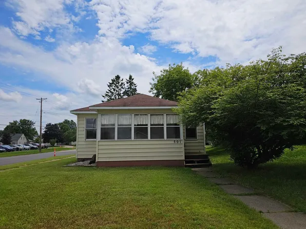 501 Detroit Ave, Iron Mountain, MI 49801