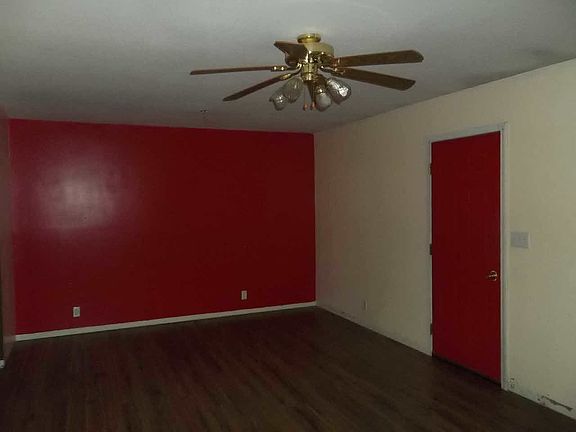 5th image of 4255 East Ave