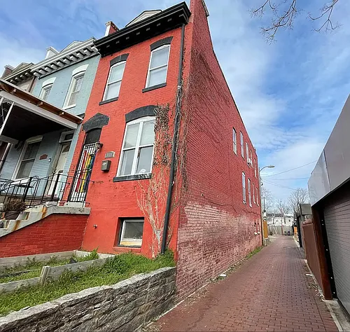 3111 Warder St NW #1 Photo 1