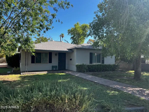 2428 E VERDE Lane, Phoenix, AZ 85016