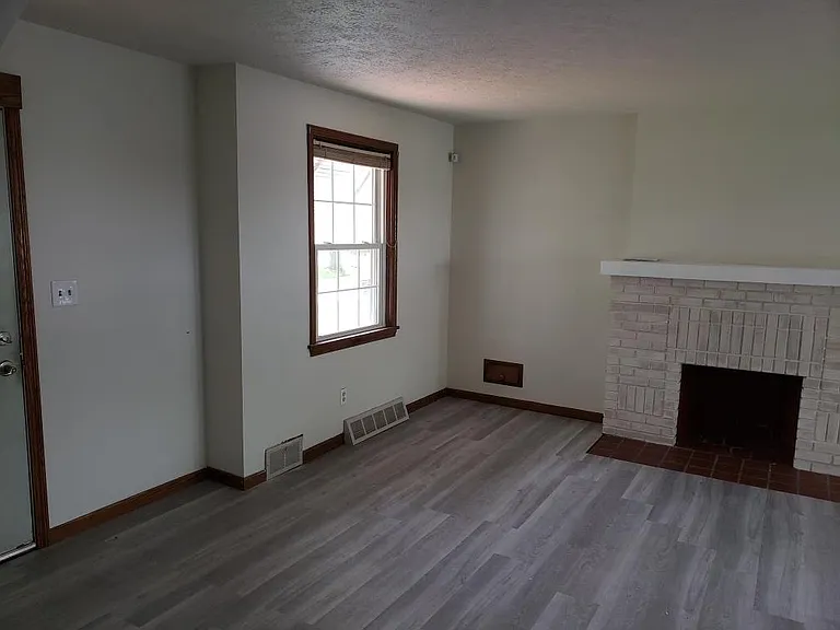 158 Beechwood Dr — Photo 5