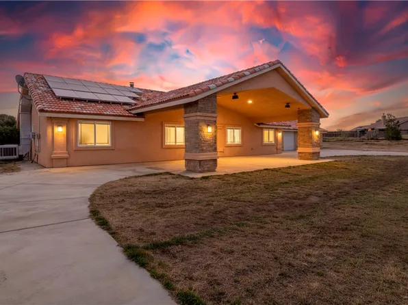 8755 Lilac Rd, Oak Hills, CA 92344