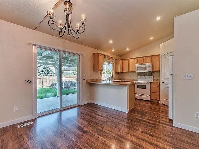 3891 N Tipton Way — Photo 6