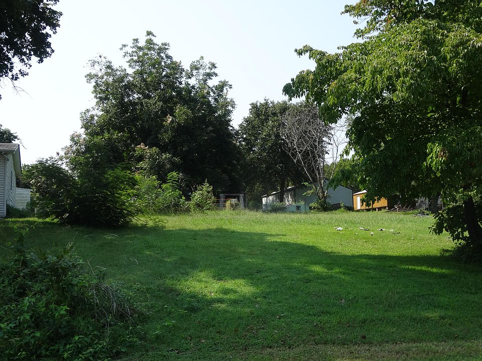 2nd image of Canal St Lot 8