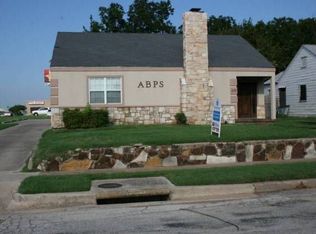 233 N Judkins St, Ft Worth, TX 76111