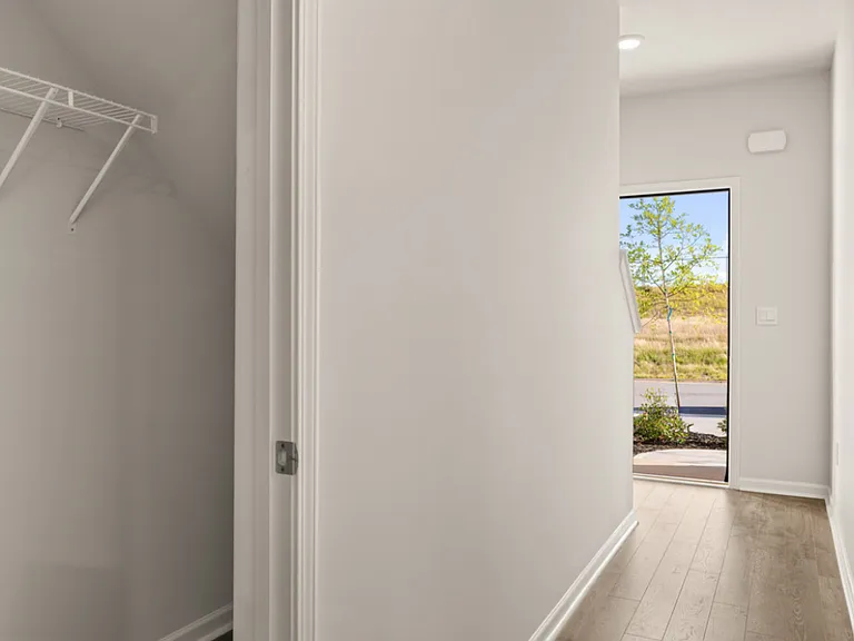 4332 Newland St — Photo 15