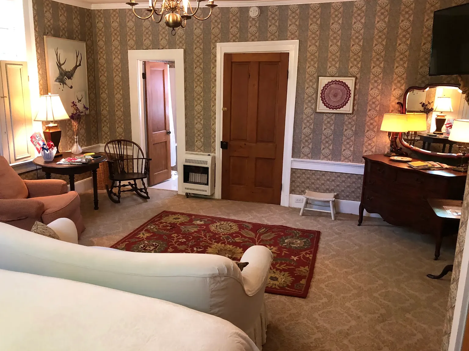 1 bed, $1,600 — Photo 2