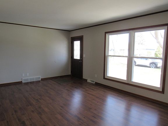 4th image of 2432 Andre Ave