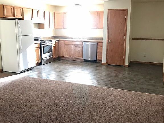 4th image of 1424 Thaxton Ct APT C