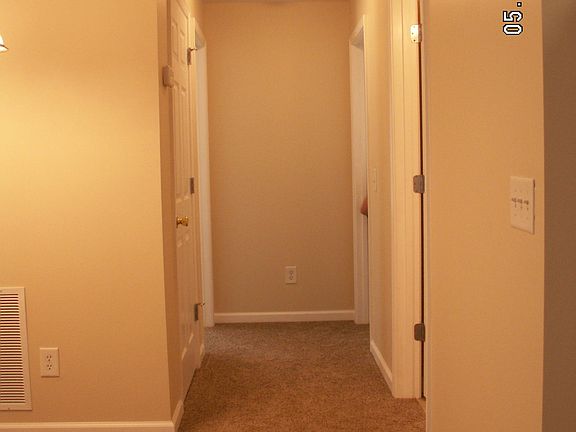 5th image of 7002 Courtyard Dr