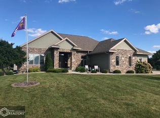 1014 N Wittkopf Ln, Algona, IA 50511