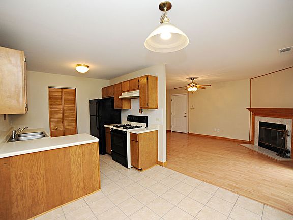5th image of 539 N Deer Run Dr #8B21