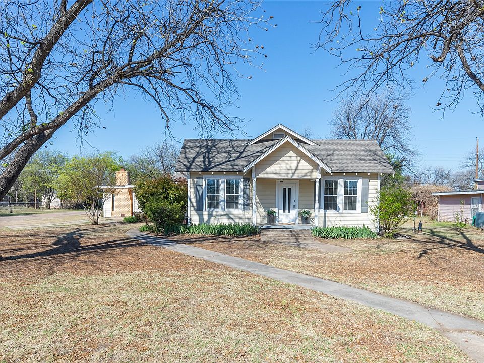 1st image of 601 N Avenue G