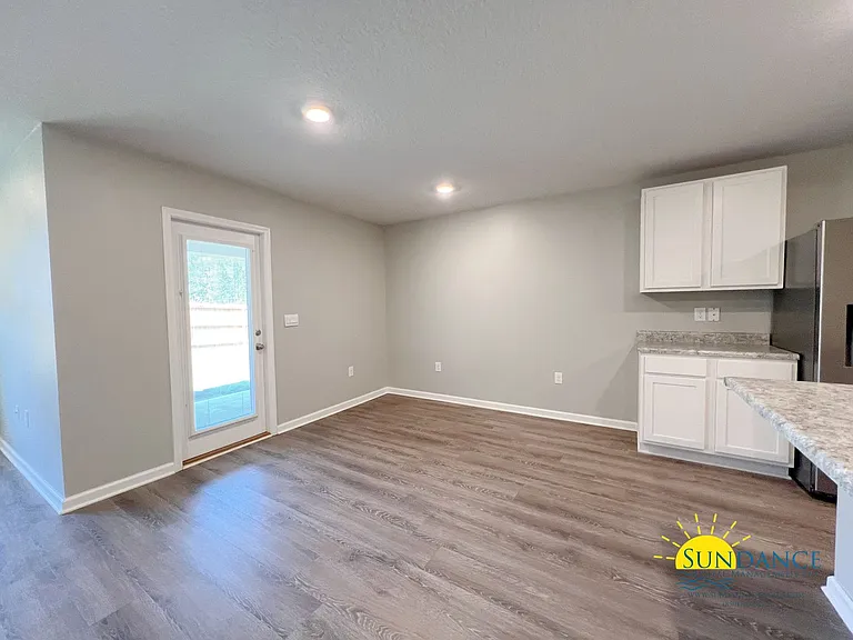 302 Flounder St — Photo 10