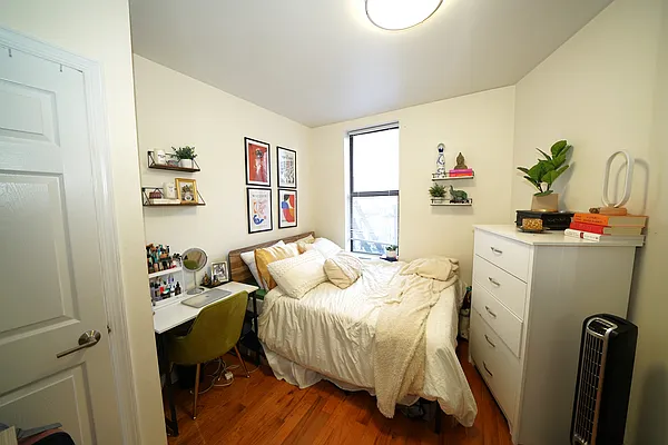 Rented by Corcoran | media 24