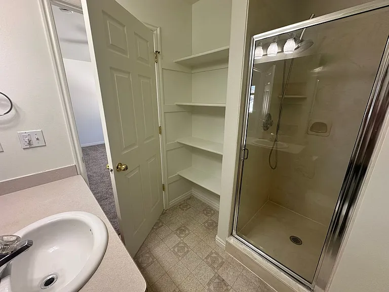 2511 Goodnight Dr — Photo 42