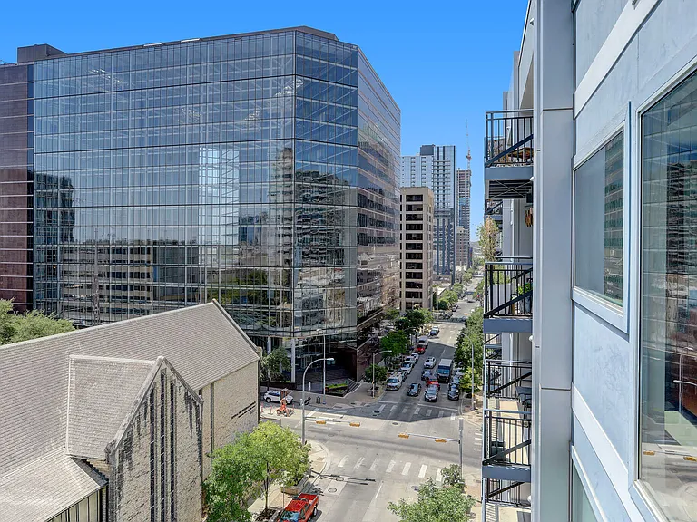 800 Brazos St #1107 — Photo 27
