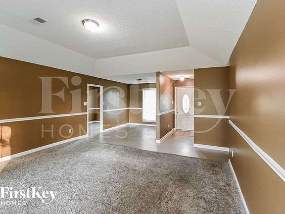 2nd image of 4596 Berrypick Ln S