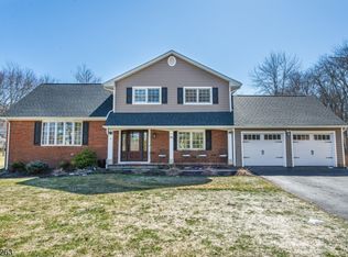 80 Toby Dr, Roxbury Twp., NJ 07876