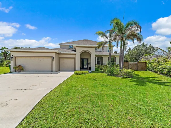 5648 NW LORNA Court, Port St Lucie, FL 34986