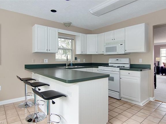 2nd image of 3567 E Prescott Cir