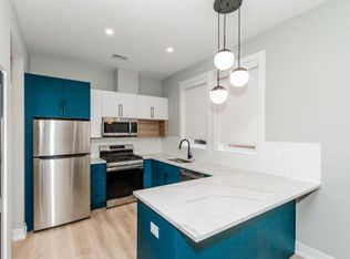 716 S Laflin St APT 3M, Chicago, IL 60607