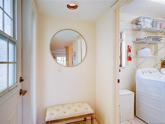 5th image of 5593 NE Gulfstream Way