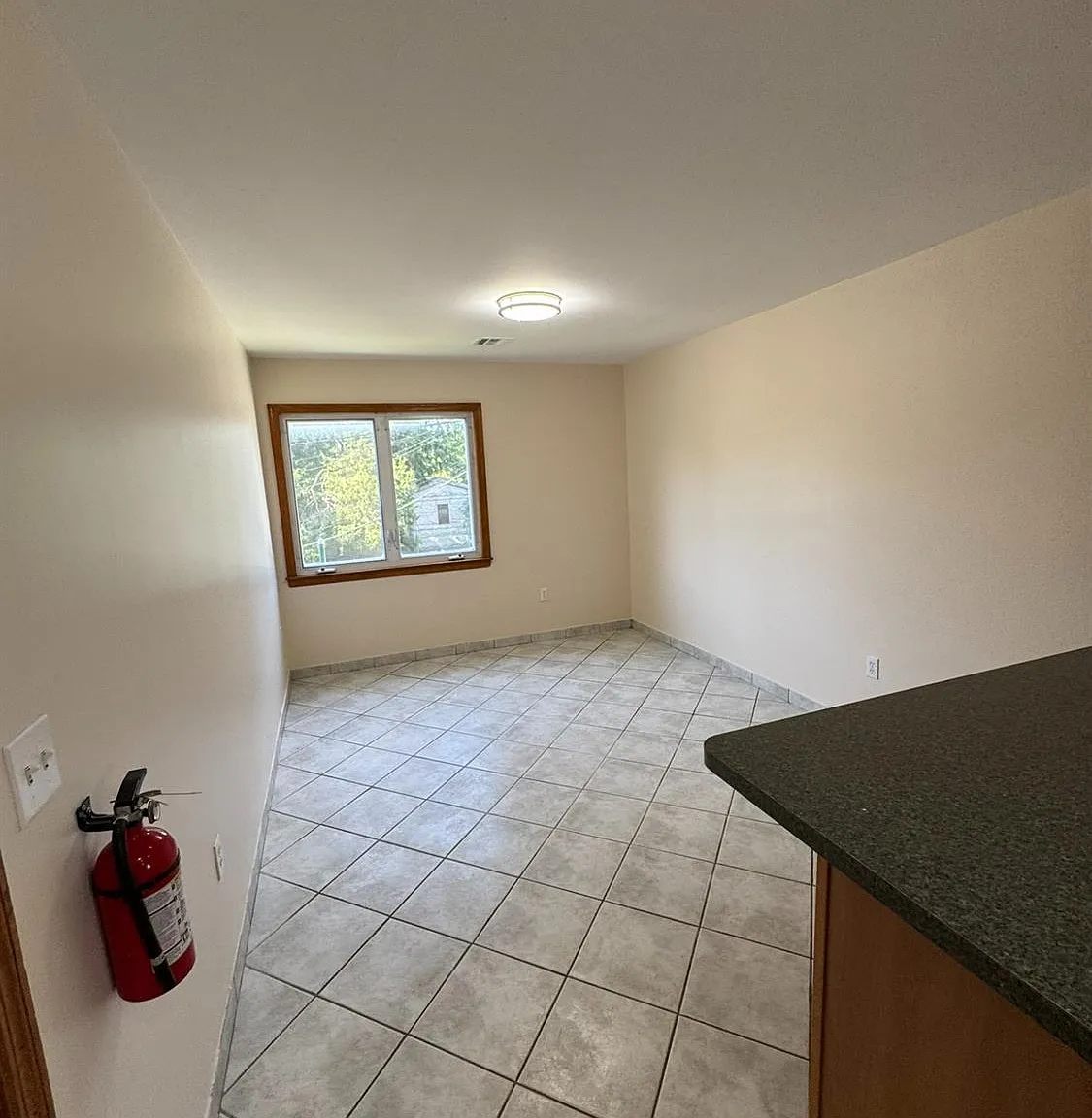3 bed, 1.0 bath, $2,600 — Photo 3