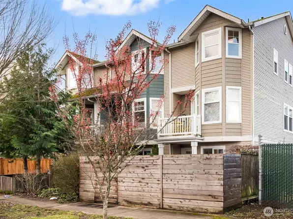 12535 27th Avenue NE, Seattle, WA 98125