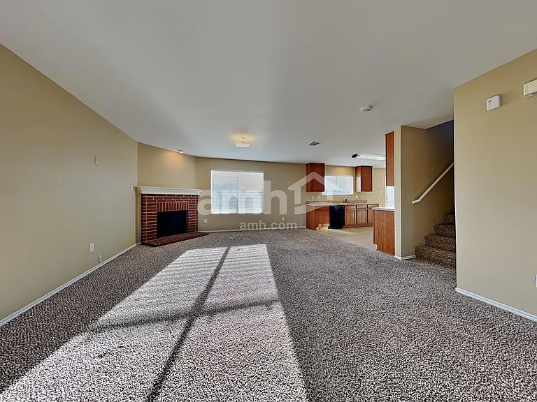 937 Iona Dr — Photo 6
