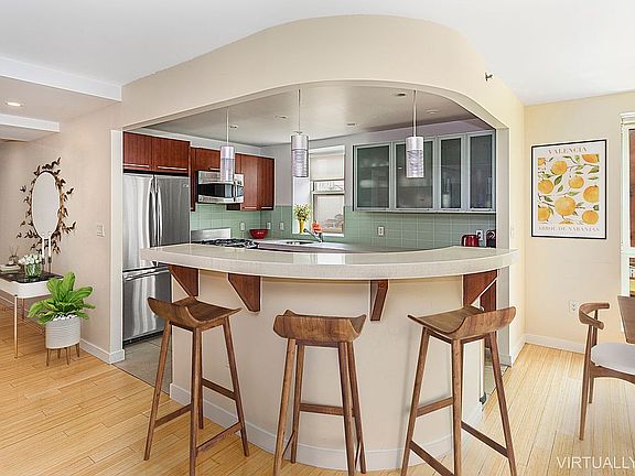 5th image of 301 W 115th St APT 3F