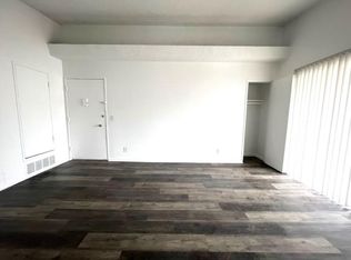 1245 Brockton Ave #C, Los Angeles, CA 90025