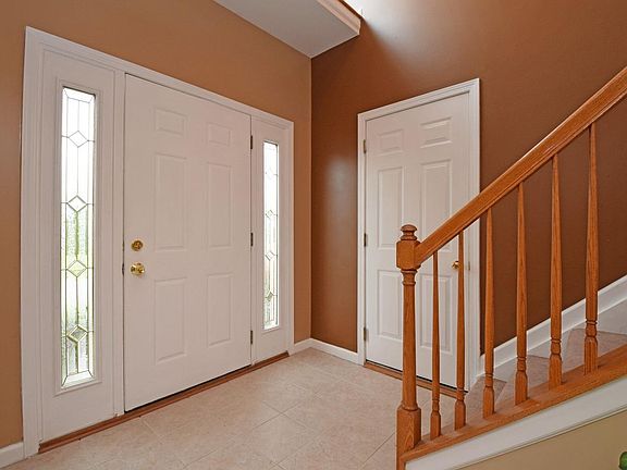 3rd image of 1557 Williamson Dr