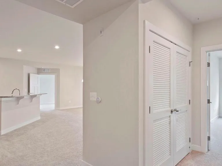 10010 Ruffian Way #R — Photo 12