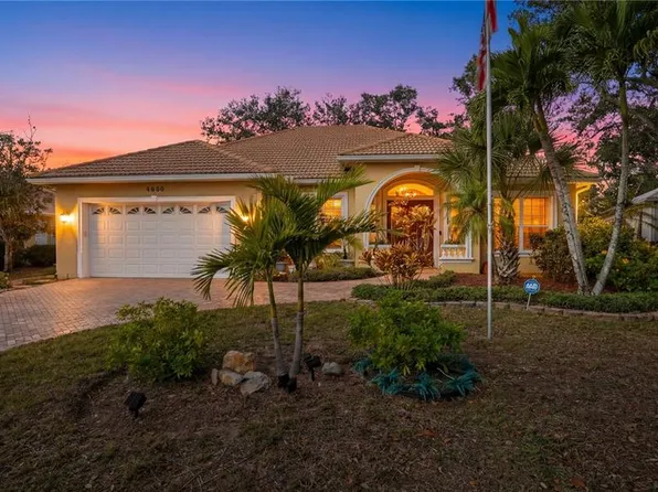 4840 Jacaranda Heights Dr, Venice, FL 34293