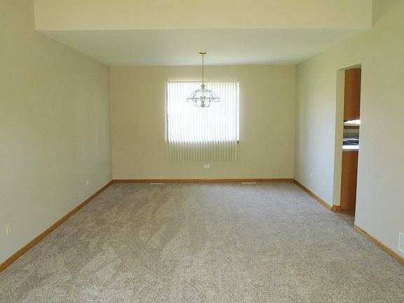 3rd image of 1219 Monroe Ave