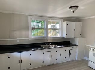 3528 Admiral Dr #B, North Charleston, SC 29405