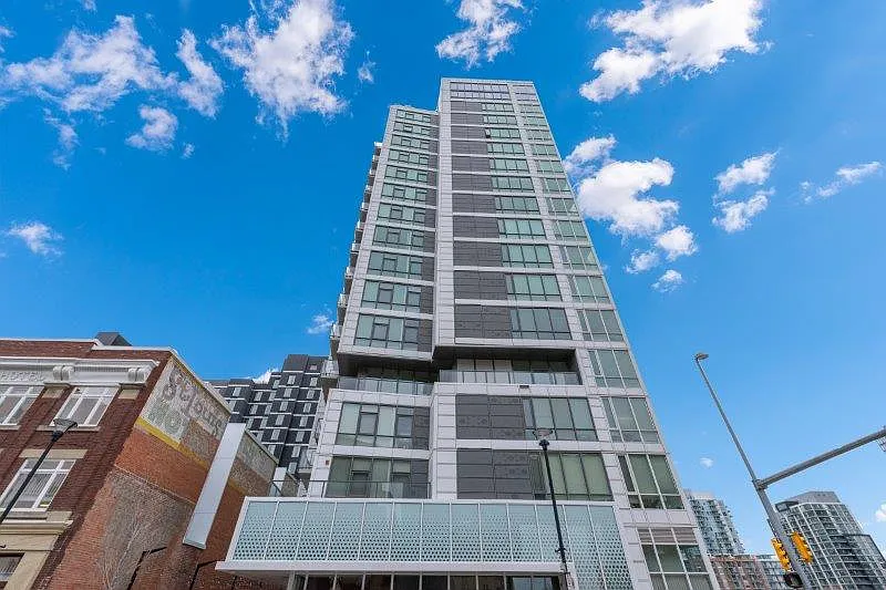 450 8th Ave SE #308
