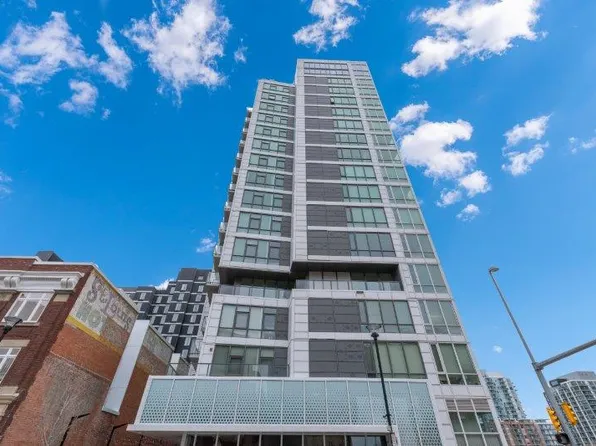 450 8th Ave SE, Calgary, AB