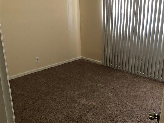 4th image of 539 E St Louis Ave APT 107