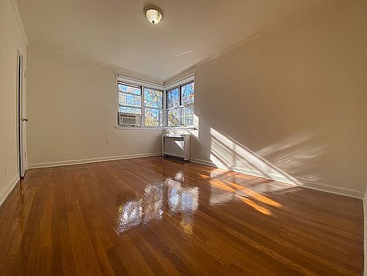 5th image of 135-28 78th Ave #16