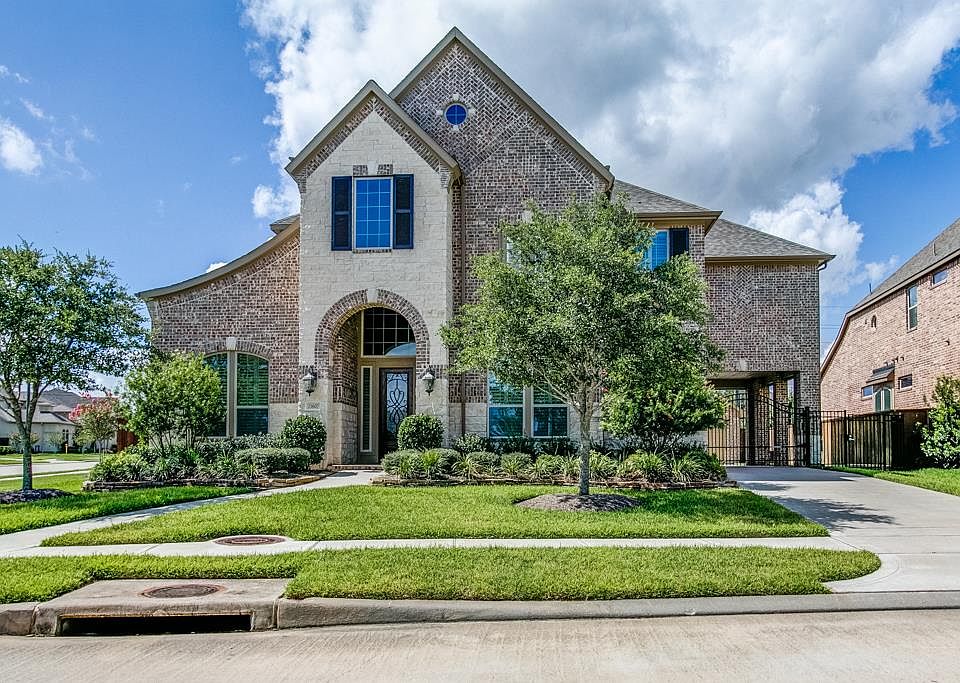 1st image of 23607 Certosa Dr