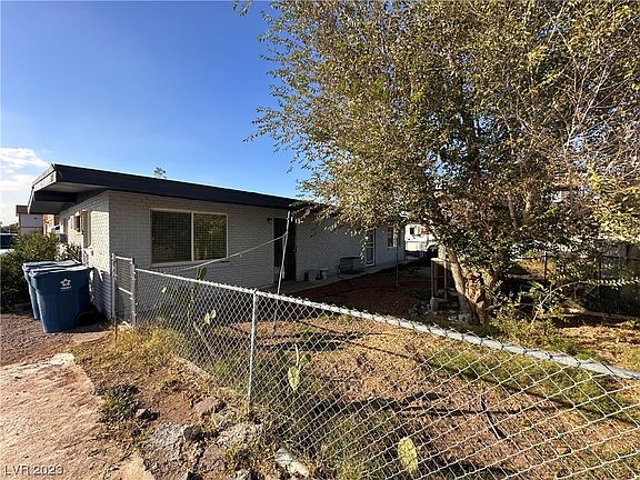 2nd image of 4994 Holt Ave